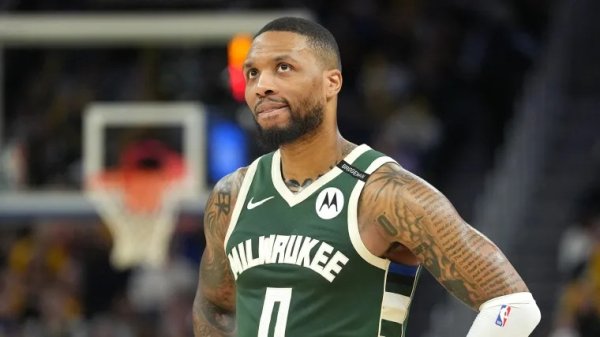 2025 NBA Chợ người chơi miễn