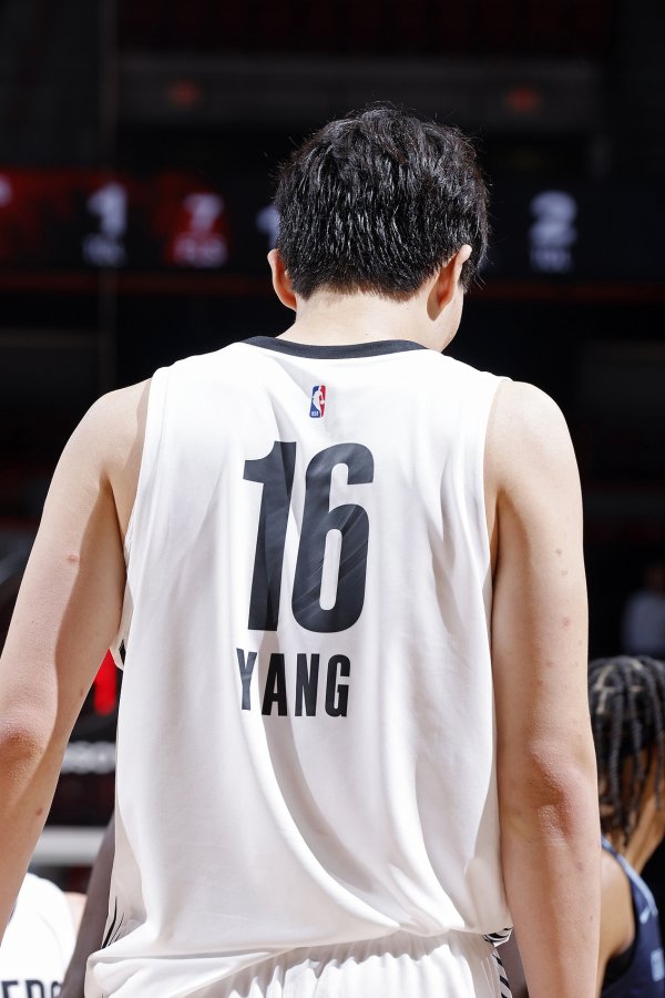 Yang Hansen: Huấn luyện viên